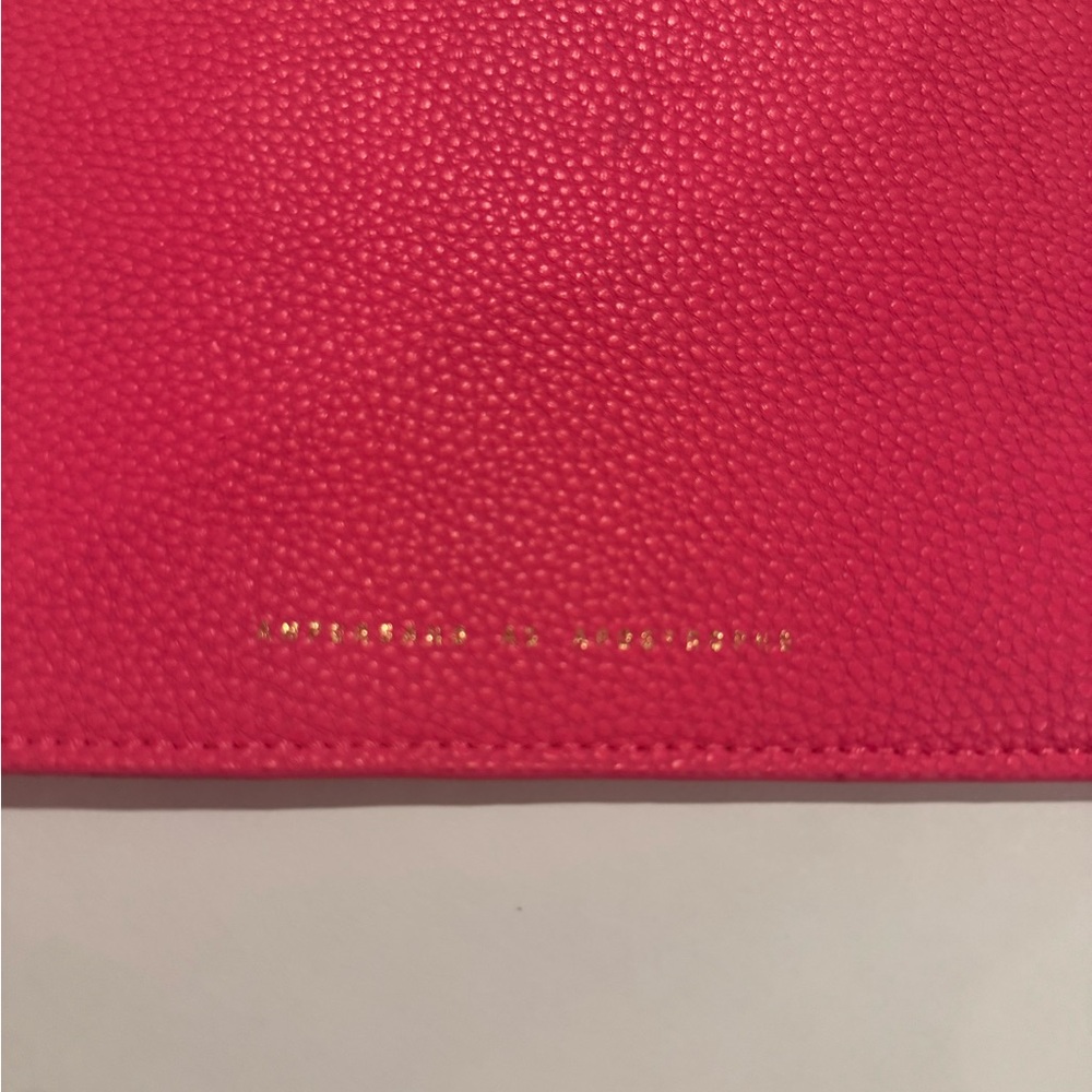 (Like New) Ampersand as Apostrophe Hot Pink Snap-in Clutch Zipper Pouch - Picture 3 of 3